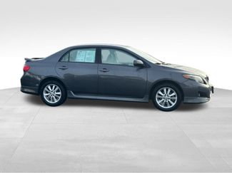 Used 2010 Toyota Corolla S video 2