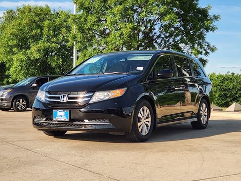 Used 2017 Honda Odyssey EX-L image 3