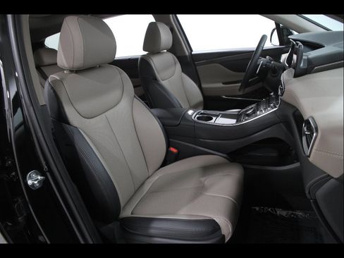 Certified 2023 Hyundai Santa Fe SEL w/ Premium Package AWD/4WD image 17