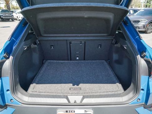 Used 2025 Volkswagen ID.4 Pro S RWD image 26