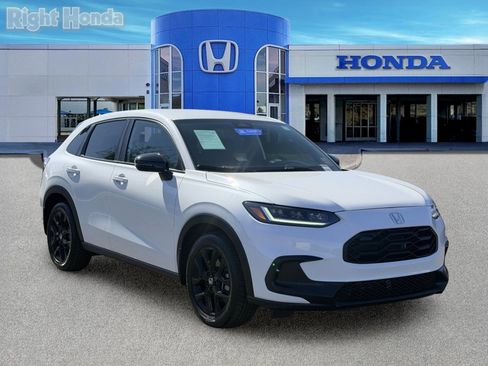 Certified 2024 Honda HR-V Sport image 10