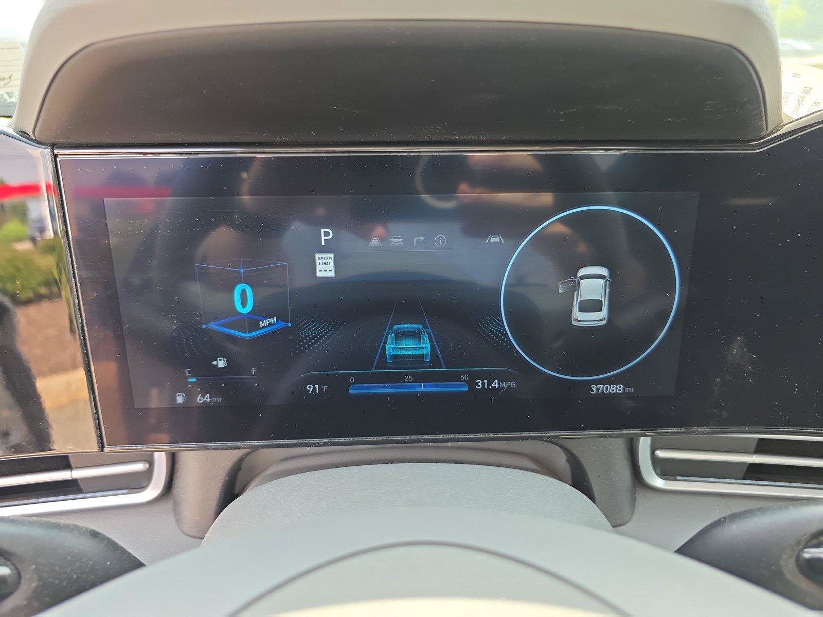 Certified 2024 Hyundai Elantra SEL FWD image 19