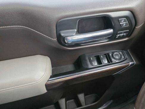 Used 2019 GMC Sierra 1500 SLT w/ SLT Convenience Package AWD/4WD image 34