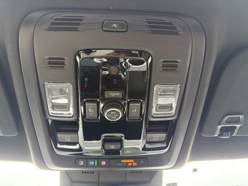 Used 2025 Cadillac Escalade Sport w/ Touring Package image 31