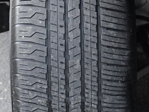 Certified 2025 Nissan Rogue SL w/ Tech Package image 14