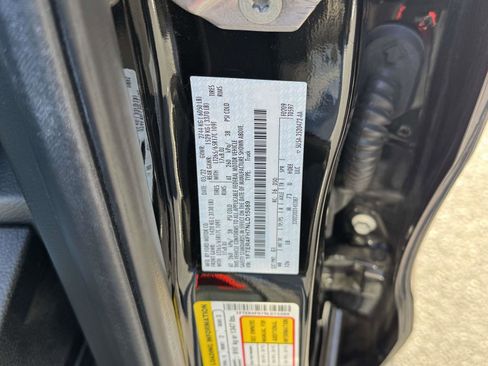 Used 2022 Ford Ranger XLT w/ Equipment Group 301A Mid image 17