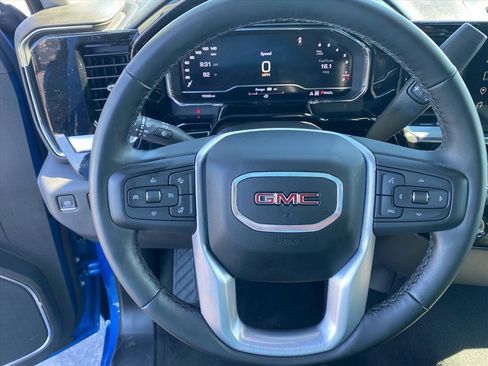 Used 2024 GMC Sierra 1500 Elevation AWD/4WD image 11