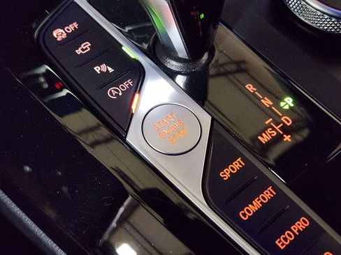 Used 2024 BMW X3 xDrive30i w/ Convenience Package w/ZPA image 41