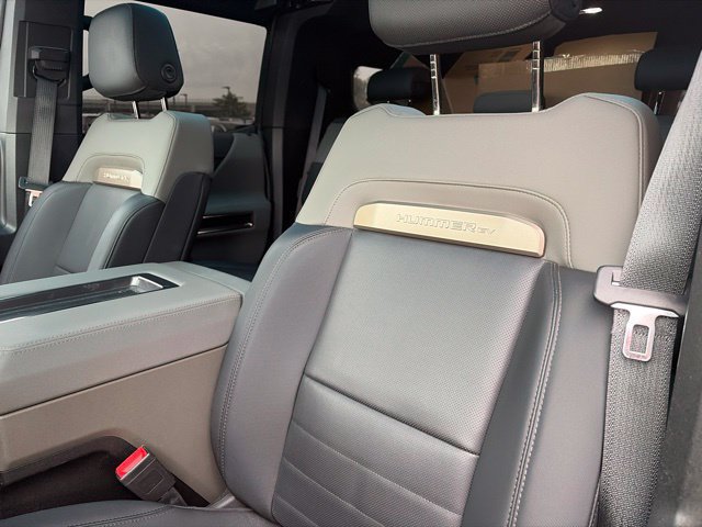 Used 2024 GMC Hummer EV 3X AWD/4WD image 13