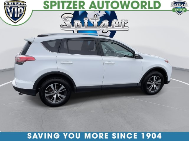 Used 2017 Toyota RAV4 XLE FWD image 10