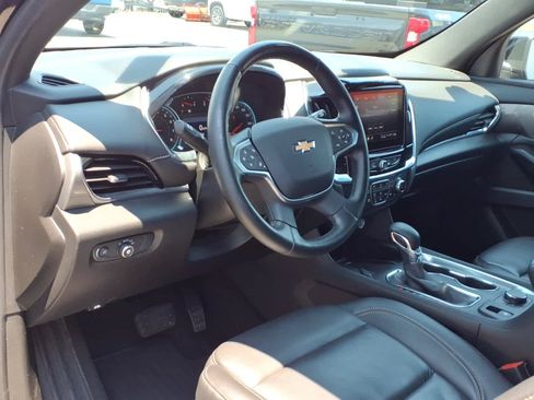Certified 2023 Chevrolet Traverse LT AWD/4WD image 9