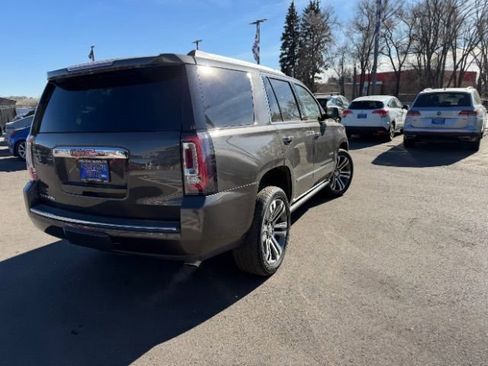 Used 2019 GMC Yukon Denali w/ Denali Ultimate Package image 15