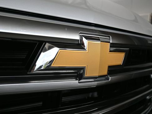 Used 2025 Chevrolet Silverado 1500 High Country w/ Technology Package image 60