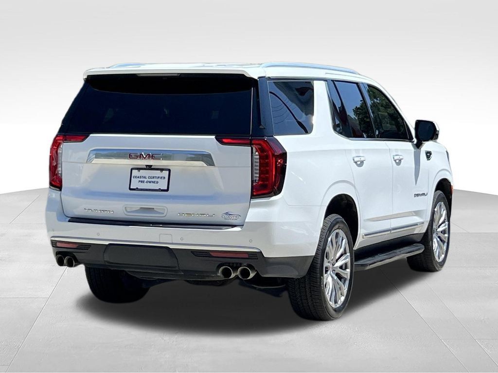 Used 2024 GMC Yukon Denali AWD/4WD image 10