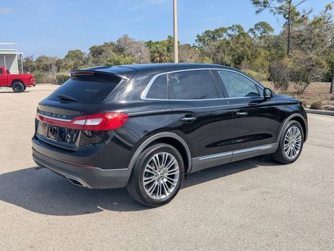 Used 2017 Lincoln MKX Reserve image 5