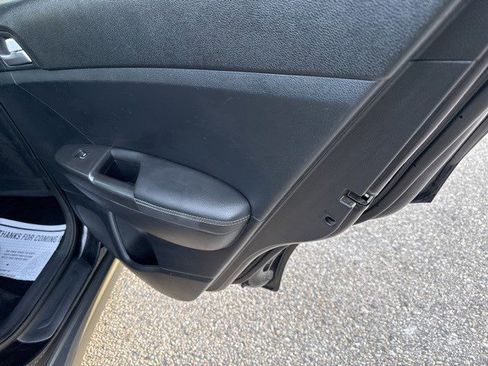 Used 2020 Kia Sportage LX image 15