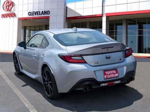 Used 2024 Toyota GR86 Premium w/ Performance Package RWD image 5