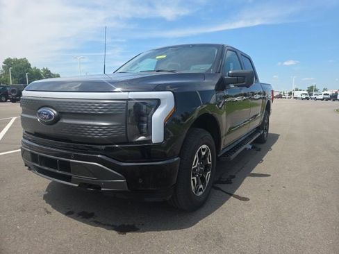 Used 2023 Ford F150 Lightning XLT w/ Tow Technology Package AWD/4WD image 2