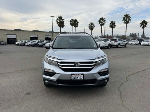 Used 2016 Honda Pilot Elite image 4