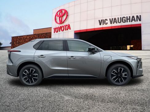 New 2026 Toyota bZ FWD image 38