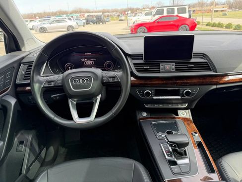 Used 2018 Audi Q5 2.0T Premium Plus w/ Premium Plus Package image 12