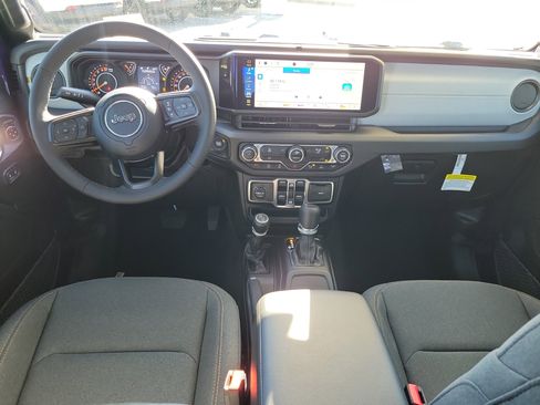 New 2026 Jeep Gladiator Sport image 9