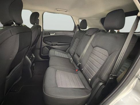 Used 2016 Ford Edge SE FWD image 33