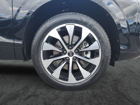 New 2026 Audi Q3 quattro 2.0T AWD/4WD image 6