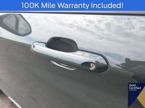 Used 2023 Ford Explorer XLT RWD image 25