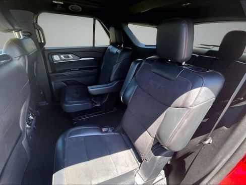 Used 2025 Ford Explorer ST w/ Sun And Sound Package AWD/4WD image 22