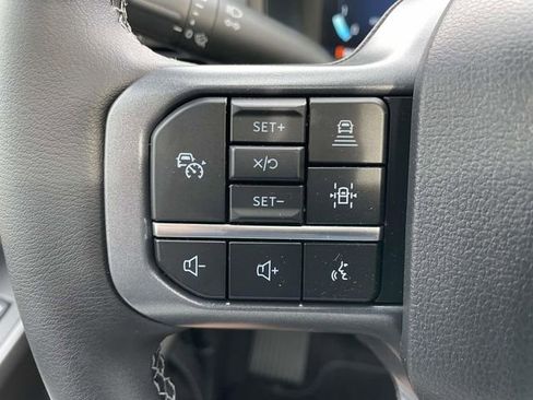 New 2025 Ford F150 Lariat w/ Equipment Group 501A Mid image 17