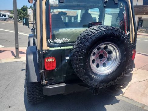 Used 1998 Jeep Wrangler Sahara AWD/4WD image 14