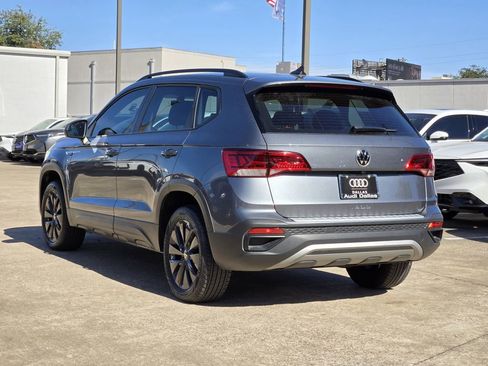 Used 2023 Volkswagen Taos S image 8