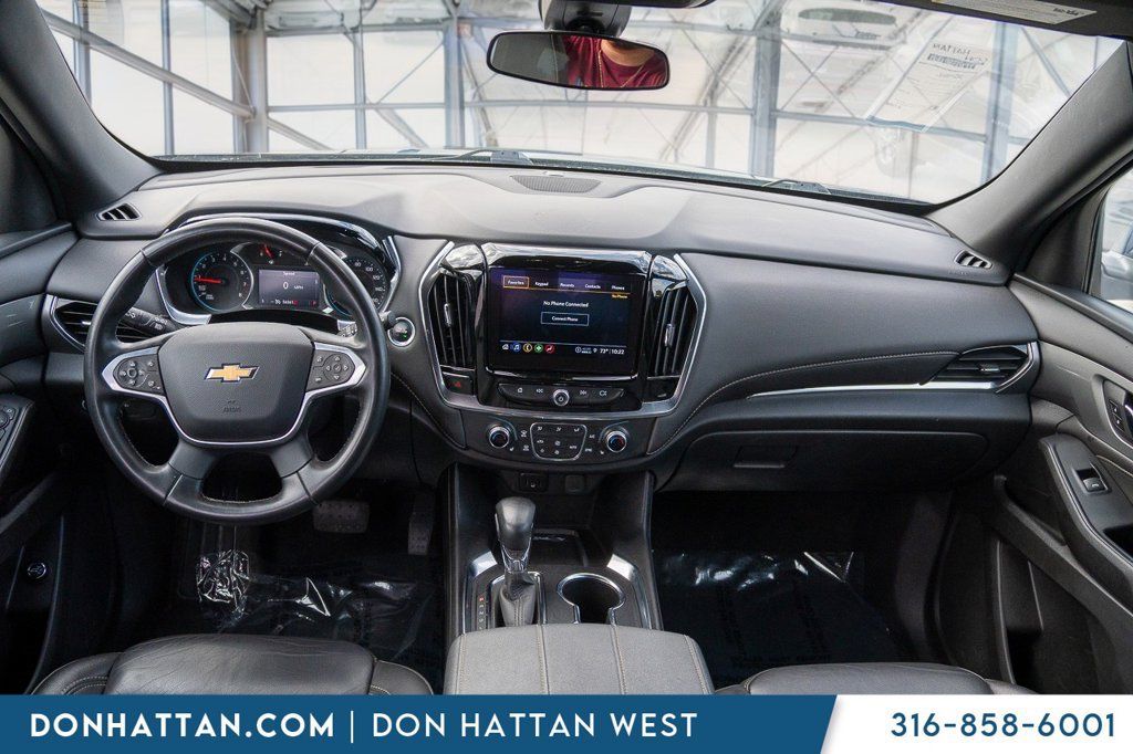 Used 2023 Chevrolet Traverse LT AWD/4WD image 4