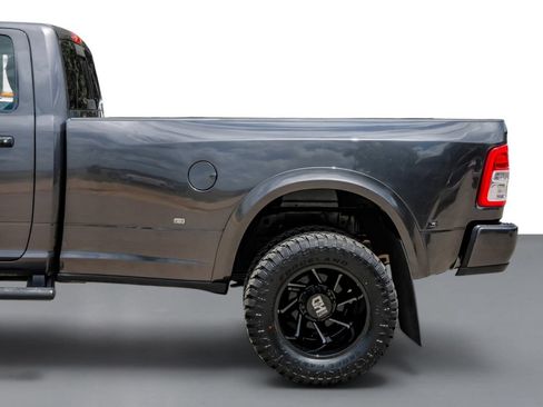 Used 2022 RAM 3500 Tradesman AWD/4WD image 12