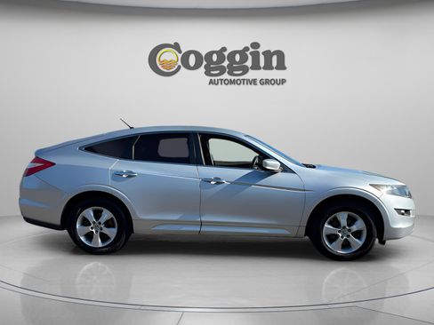 Used 2011 Honda Crosstour EX image 6
