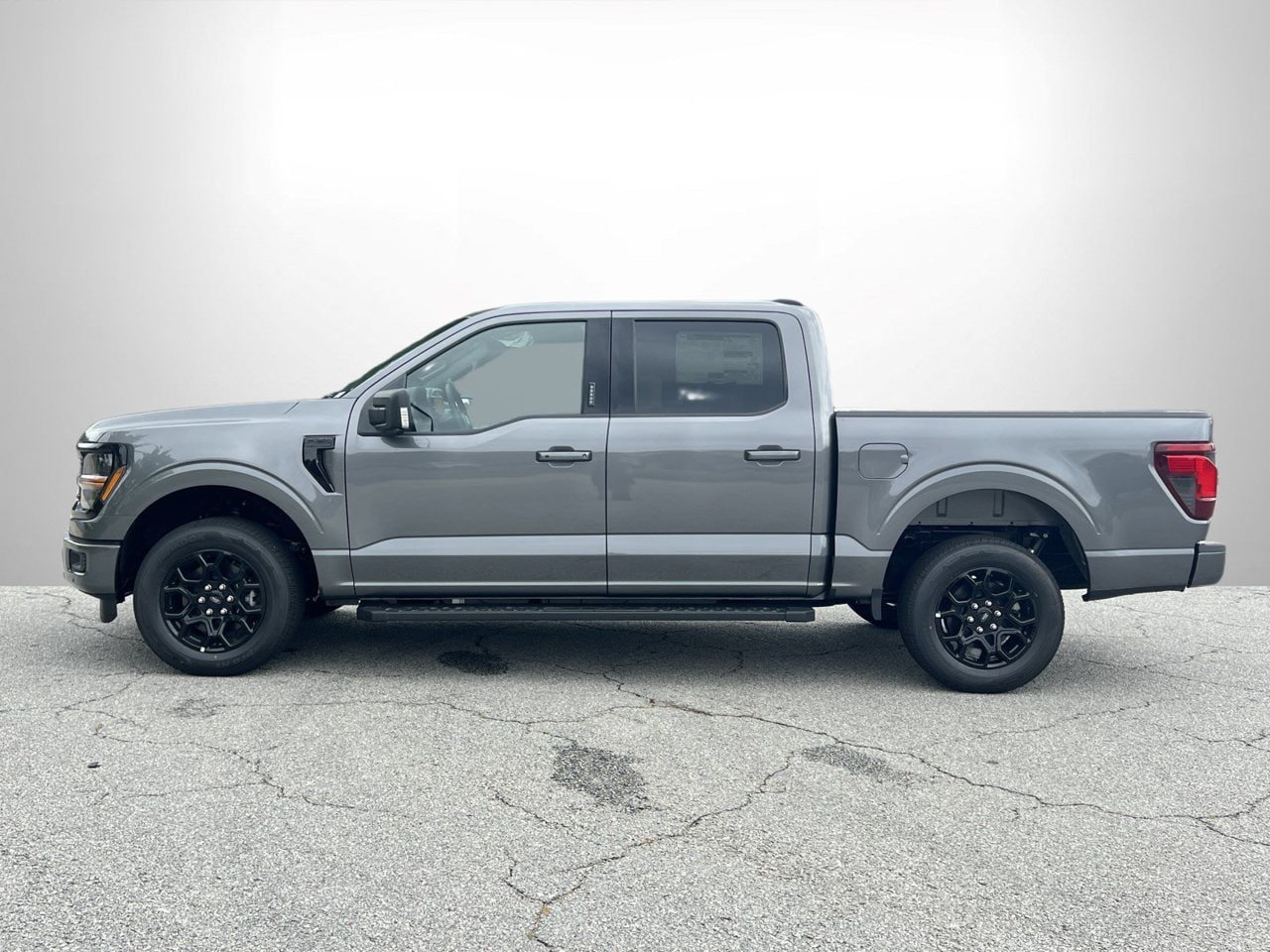 New 2026 Ford F150 XLT RWD image 20