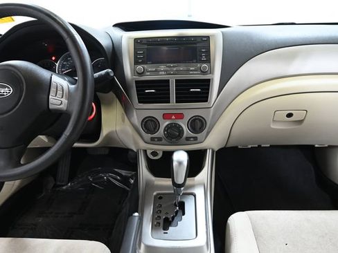 Used 2010 Subaru Impreza 2.5i Premium AWD/4WD image 2