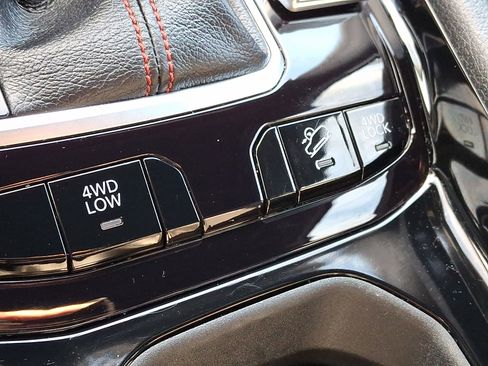 Used 2023 Jeep Compass Trailhawk image 23