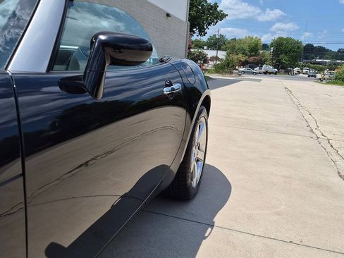 Used 2007 Pontiac Solstice GXP RWD image 15