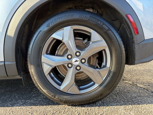 Used 2022 Ford Mustang Mach-E Select image 37