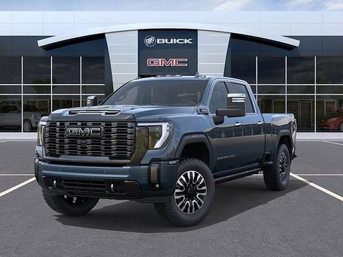 New 2026 GMC Sierra 2500 Denali Ultimate w/ Max Trailering Package AWD/4WD image 6