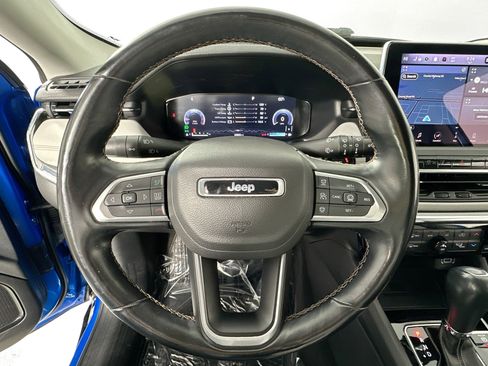 Used 2022 Jeep Compass Limited w/ Elite Group image 11