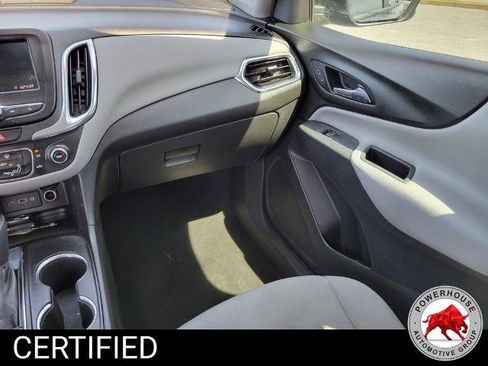 Used 2020 Chevrolet Equinox LS image 21