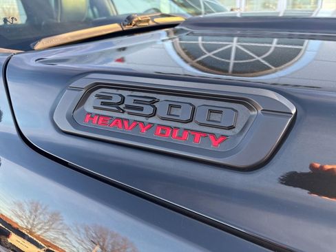 Used 2019 RAM 2500 Laramie image 13