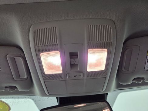 Used 2019 MAZDA CX-5 Touring image 20