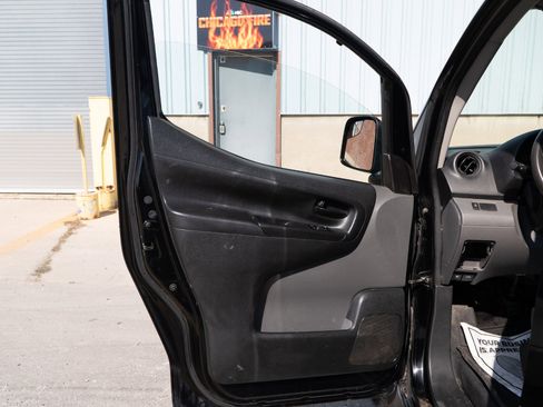 Used 2019 Nissan NV200 S w/ Cruise Control Package image 20