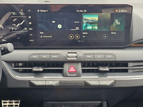 New 2025 Kia K4 GT-Line Turbo image 13