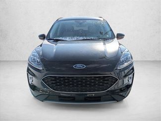 Used 2022 Ford Escape Titanium w/ Class II Trailer Tow Package video 2