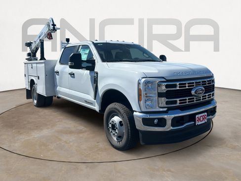 New 2025 Ford F350 XL w/ XL Chrome Package AWD/4WD image 4